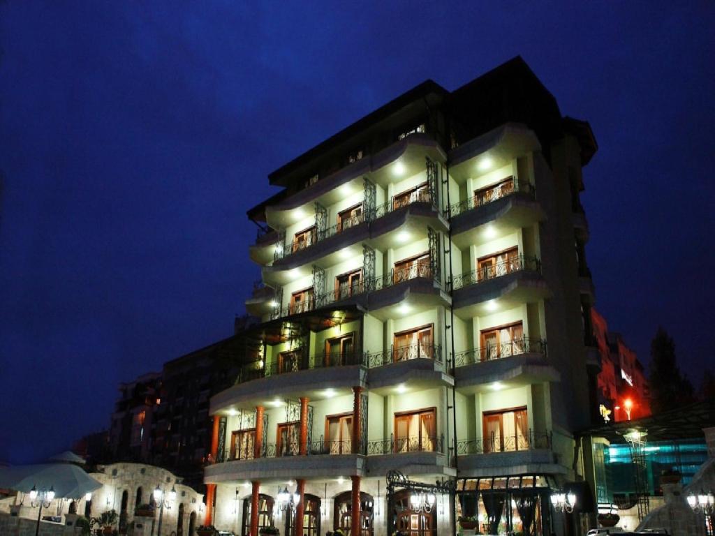 Dinasty Hotel Tirana Exteriér fotografie